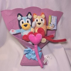NWT BLUEY & BINGO 13″ Valentine’s Day Plush Bouquet Ruz