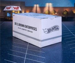 Back to the Future Time Machine SDCC Exclusive 40th Anniversary Hot Wheels Set