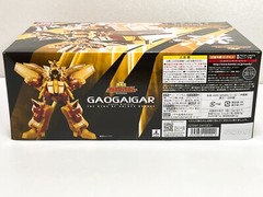 The King of Braves GaoGaiGar Golden King of Braves Super Mini Pla Premium Bandai