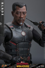 IN HAND – 1/6 HOT TOYS BLADE -Deadpool & Wolverine – MMS791B EXCLUSIVE VERSION!!