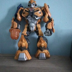 Transformers Bumblebee Action Figure Yellow/Black/Gray Plastic Light Up