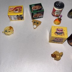 Lot Of 17 Shopkins Real Littles Food And Grocery Some Glitter/Collectors Edition