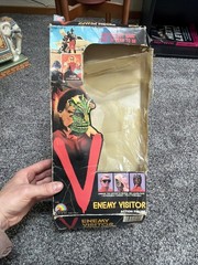 V Enemy Visitor Action Figure Doll LJN Warner Bros. 1984 – 12 Inch w/Box