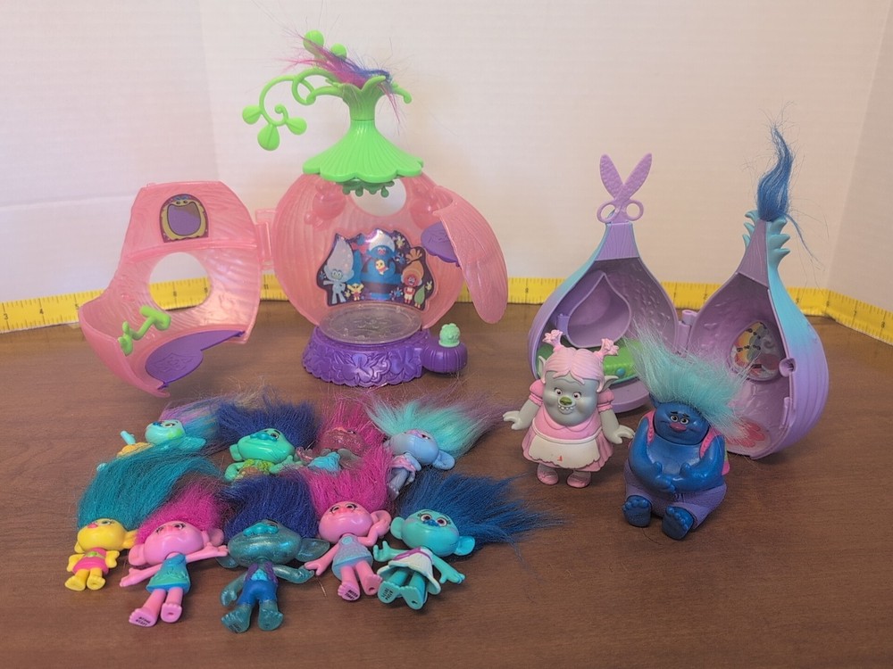 DreamWorks Trolls Onion Playset w/ Figures