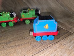 Thomas & Friends Take N Play Along Train Diecast Metal Thomas & Percy – 2002