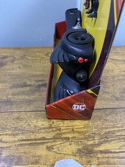 2022 Spin Master DC The Flash + Batman Batmobile Figure PlaySet Young Barry