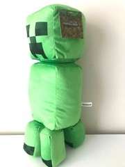 Giant Creeper Plush Toy 18 inches tall. Minecraft. Xlarge Green Soft Doll. New