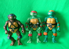 Teenage Mutant Ninja Turtles REMASTERED Figures and parts incomplete