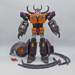 M Collection Deformable The Chaos Bringer Unicron Planet Eater 12″ Action Figure