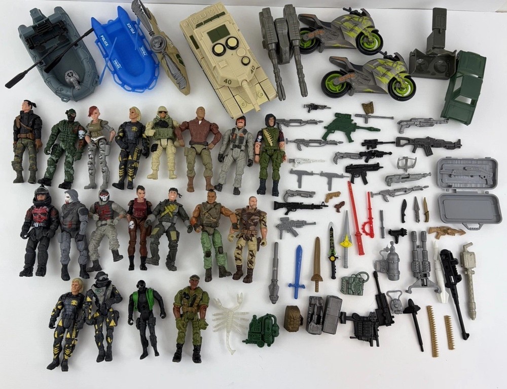 Large Lot LANARD The Corps 18 Action Figures Accessories Motorcycle Tank Boats