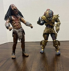 LOT NECA Ultimate Alien Hunter Lasershot Predator and Prey Feral Predator