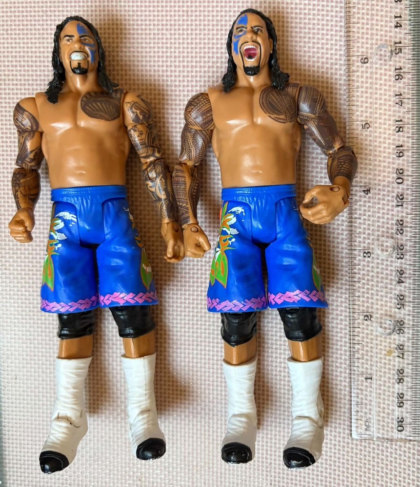 2013 Mattel WWE Basic Battle Pack 37 JIMMY & JEY USO Bloodline Blue Trunks