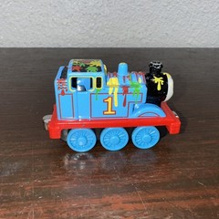 Thomas The Train Engine Metal Die Cast Plastic Magnetic 2002