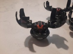 3 Bakugan Battle Brawlers B1 Darkus Fear Ripper Two 300G And One 250G