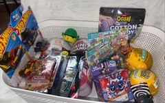 Random Lot Of 6 Blind Bags And Boxes! READ DESCRIPTION