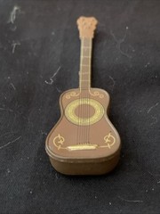 Disney Figure Guitar Brown Coco Mini Indonesia