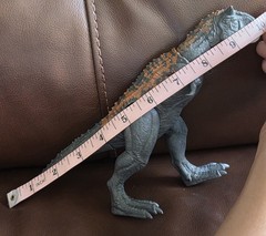 Mattel original Jurassic World Dominion Carnotaurus Dinosaur toy figure