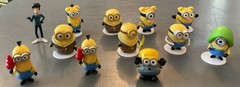 Lot of 12 MINIONS Miniature Figures Despicable Me