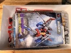 Brand New Flame Toys Transformers Starscream Furai Model Kit-never Assembled