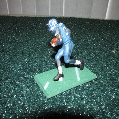 McFarlane 2004 Shaun Alexander Seattle Seahawks 3″ Figure (open/loose)