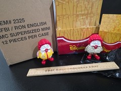 New Ron English MC Supersized Popaganda Mindstyle Blindbox Case 12 Figures