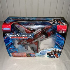 Starscream Swindle Sealed MISB Max-Cons Armada Transformers! Sealed! Unused!