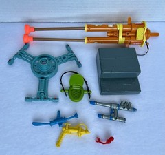 Vtg 1980’s-90’s TMNT Action Figure Parts & Accessories Lot 8 Pc Pre Owned 5.5oz