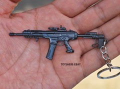1/12 mini gun HK437 Assault Rifle full metal keychain toy gift 9cm battlefield