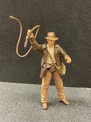 Hasbro Indiana Jones Figure INDY Raiders of Lost Ark 3.75″ W/Idol (No Packaging)