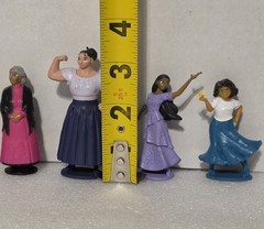 Authentic Disney Store Encanto Madrigal Figurine Toy Set 7 Figures Mirabel Bruno