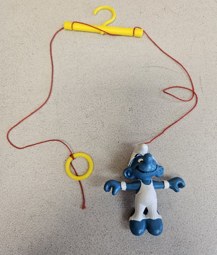 Vintage 1980s Schleich Peyo SMURFS Sports Gymnastics RINGTURNER Figure