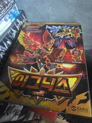 Metal Cardbot W: Ignix – Premium Transforming Fire-Phoenix Mecha Guardian K-toy