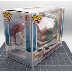 Funko Pop Town Peppermint Lane Santa Claus & Nutmeg with House #01 Light Up Box