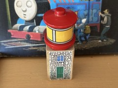 1994 Learning Curve Wooden Thomas Train Sodor Bay Lighthouse!