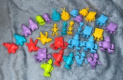 Spongebob Squarepants Tiny Mights Mites Culturefly Lot Of 34 Red Gold Green Blue