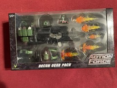 VALAVERSE ACTION FORCE RECON CORPS FIGURE AND RECON WEAPONS PACK SET NEW