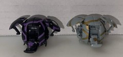 Bakugan Deka Darkus Saurus 250G & Saurus Haos Gray 450G