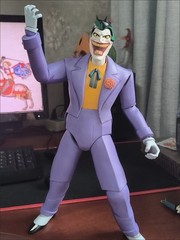 Batman Animated Series Joker 1/6 Scale Figure DC Comics Collectible Statue
