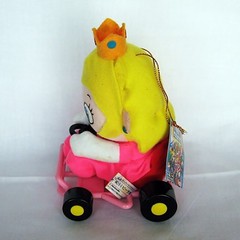 Princess Peach Super Mario Kart Old crane game prize not available general sale