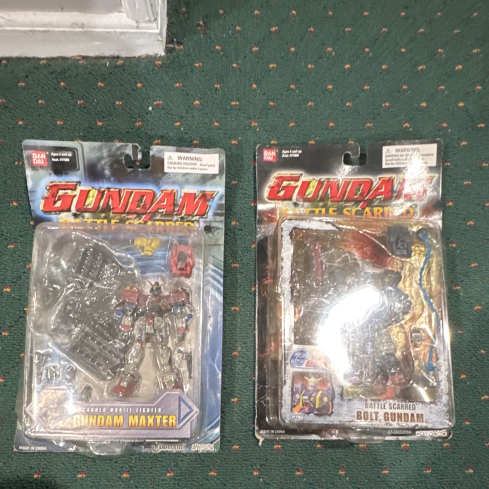 Bandai Gundam Battle Scarred Set – Gundam Maxter & Bolt Gundam Figures