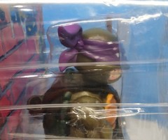 Mondo Teenage Mutant Ninja Turtles DONATELLO Soft Vinyl Figure (CARD CUT DOWN)