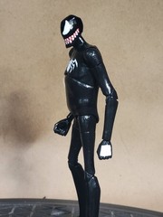 1:12 Scale Stylized Marvel Venom Figure