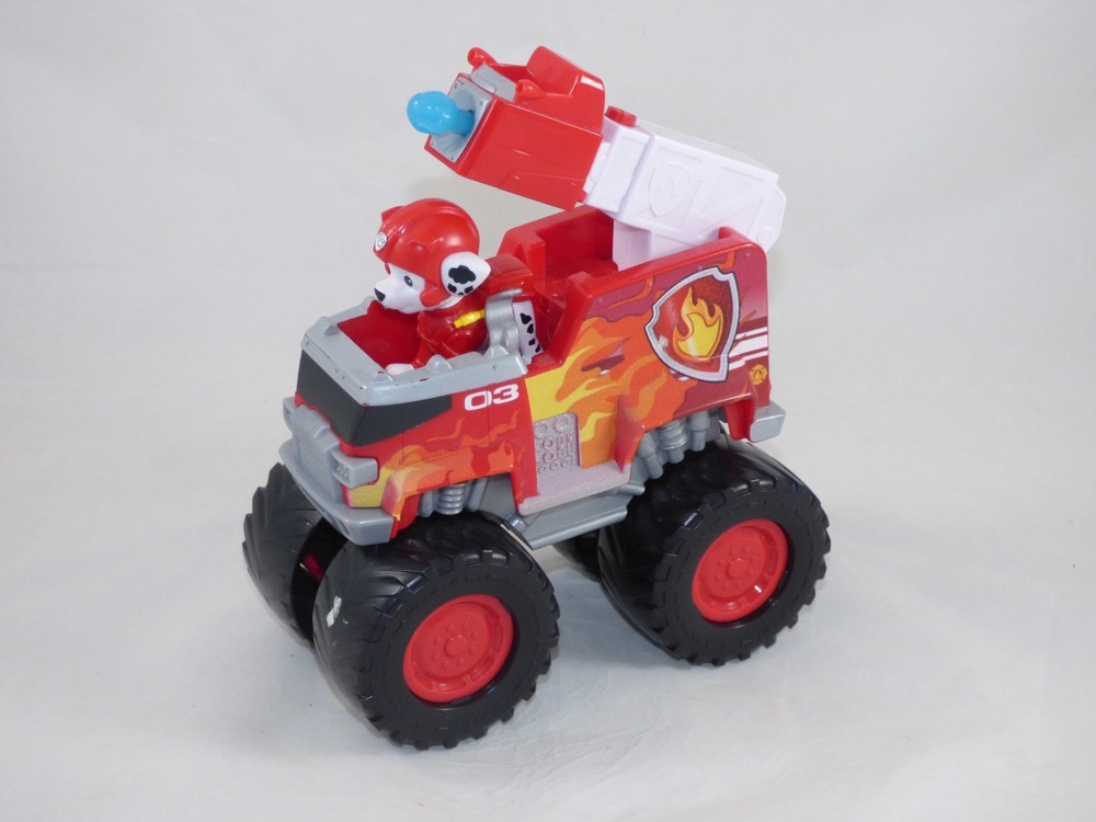 Nickelodeon Paw Patrol Rescue Wheels – Marshall’s Fire Truck w/ Projectile