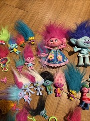 Large Lot Of Hasbro Dreamworks Trolls World Tour Mini Figures Poppy Branch