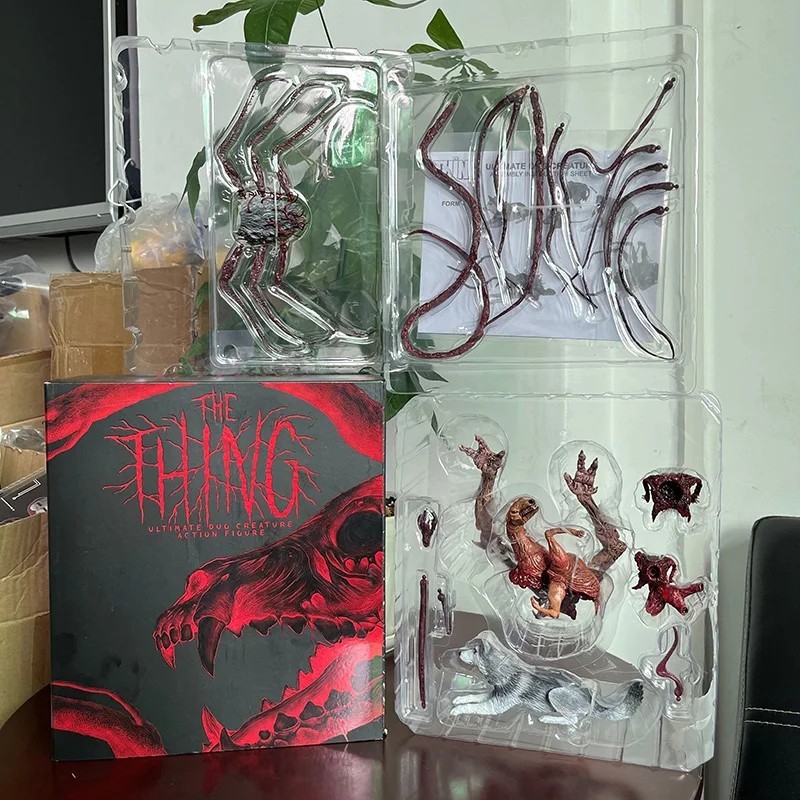 Original NECA 7″ The Thing Ultimate Dog Creature Deluxe Dog Action Figure Toy