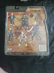 The Goonies Action Figures Set Of 5 Mezco 2007 Sloth Chunk Data Mikey Mouth MOC