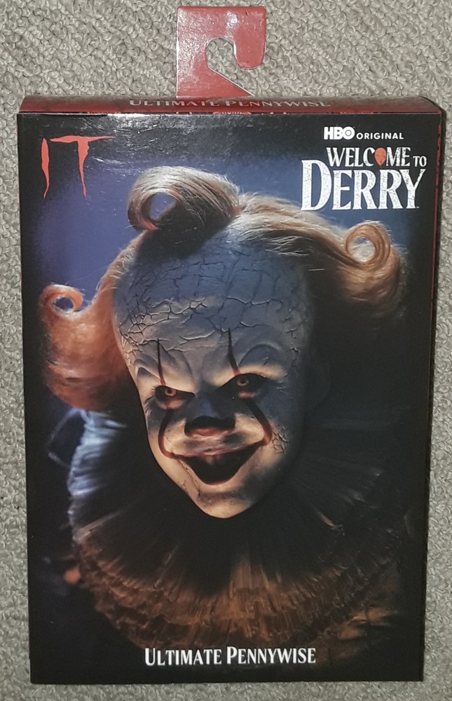NECA Welcome to Derry Ultimate Pennywise new sealed IT in hand