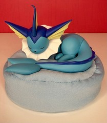 Hollybox Pokemon Eevee Evolutions Sweet Dreams Sleeping Figure – Choose Design