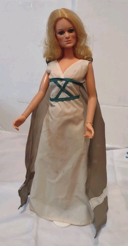 Rare Vintage 1976 Mego Wonder Woman Queen Hippolyte Collectable Figure