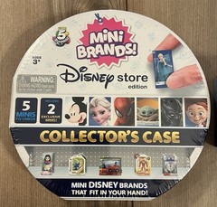Lot Of 2 Disney Doorables Movie Moments & Disney Store Mini Brands Brand New